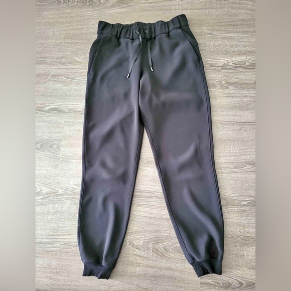 Lululemon Jogger - Picture 5 of 5